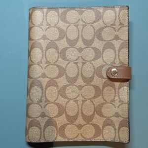 Signature Coach Notebook